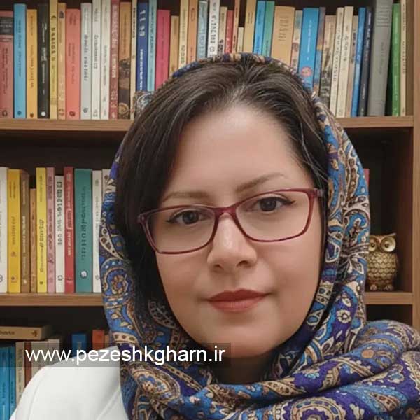 منیژه صادری